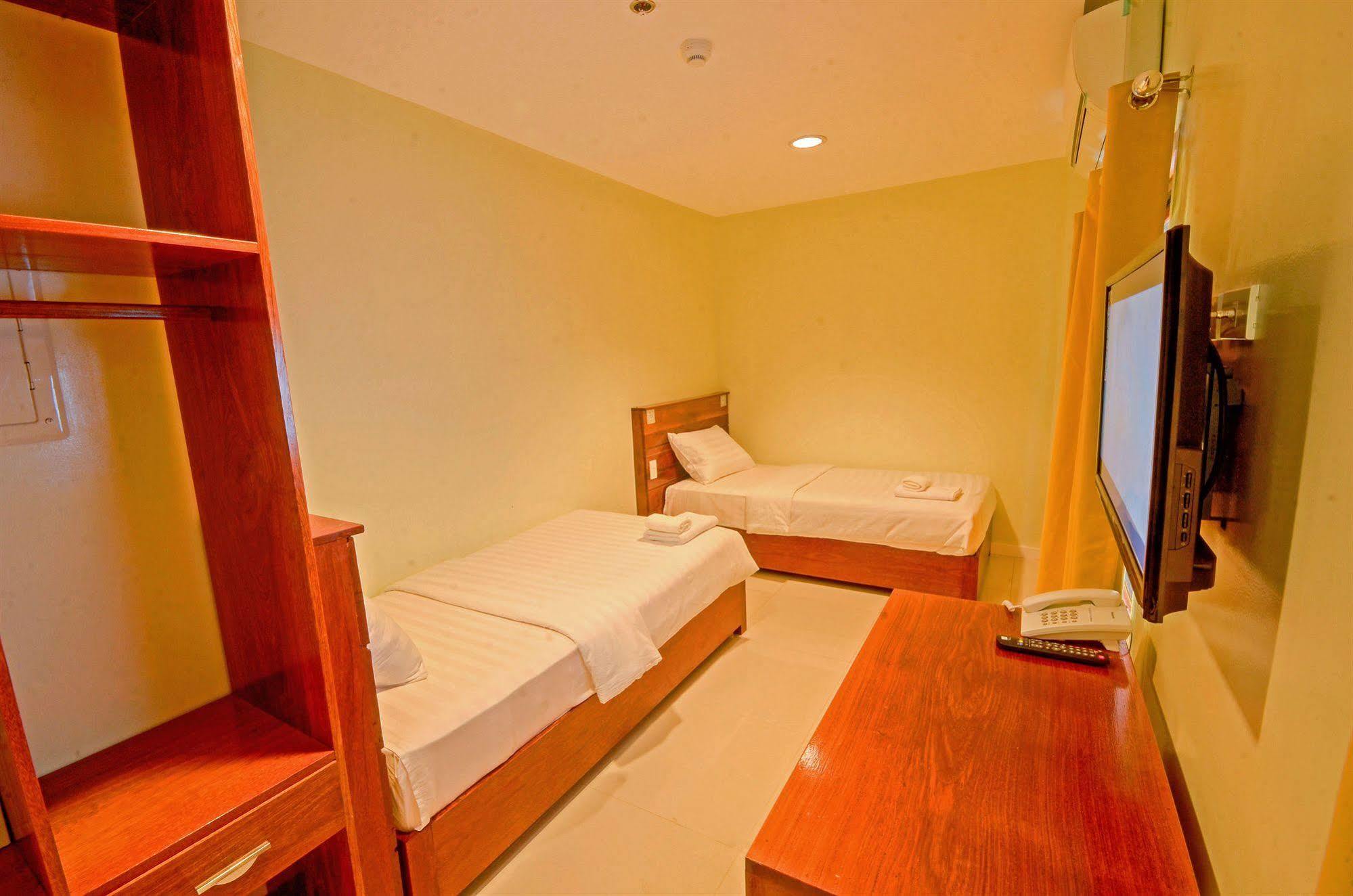 Marianne Hotel Puerto Princesa Dış mekan fotoğraf